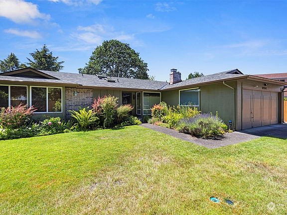 4th image of 7406 97th Avenue Ct SW