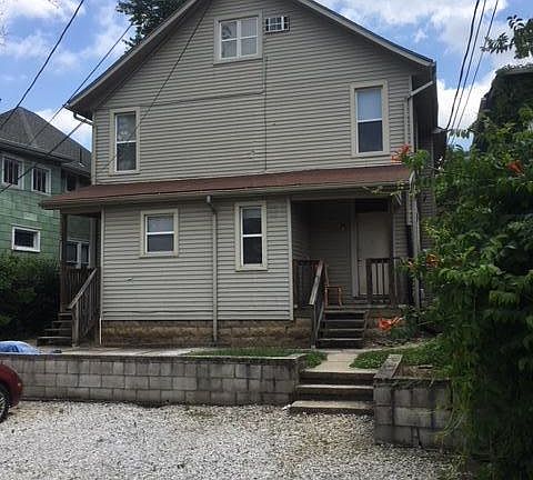 2nd image of 2207-2209 Indiana Ave