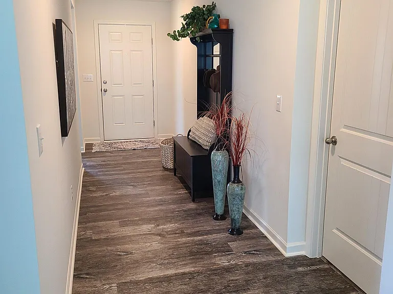 218 Pilsen Dr — Photo 6