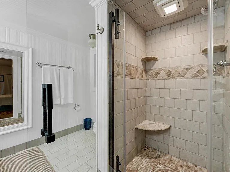 6659 Lake Cane Dr — Photo 19