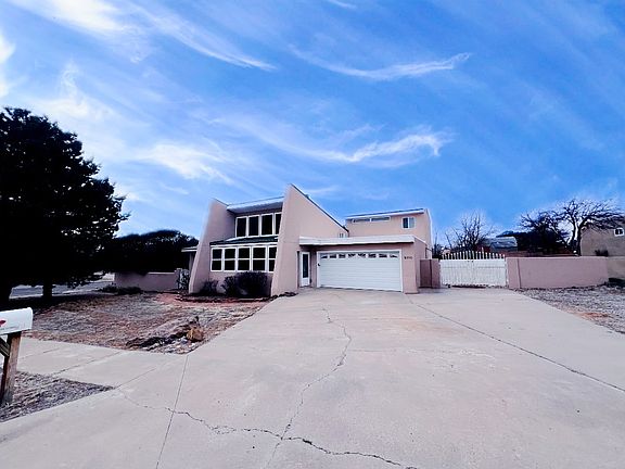 2nd image of 2505 Camino De Vida
