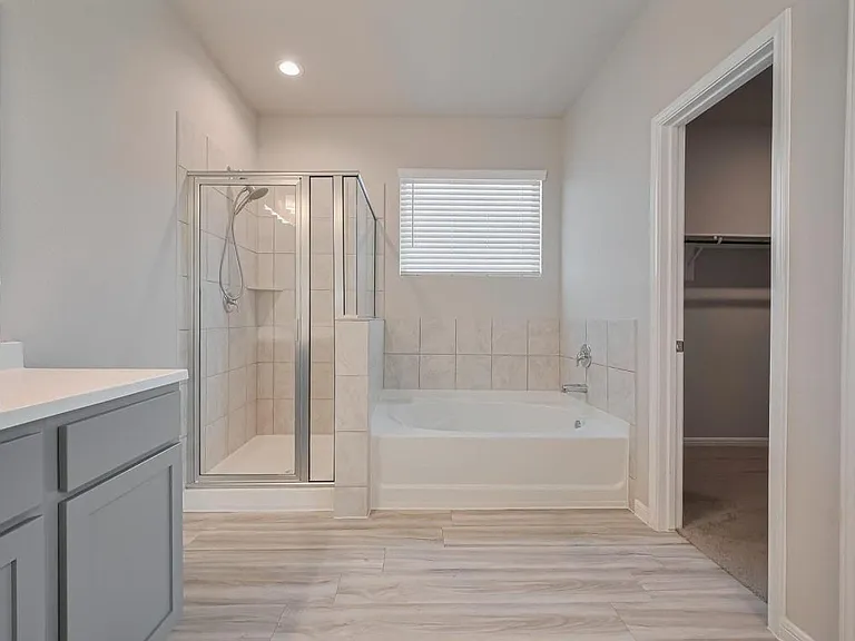101 Eliana Shores Dr — Photo 6