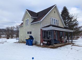 129 S Commercial St, Viola, WI 54664