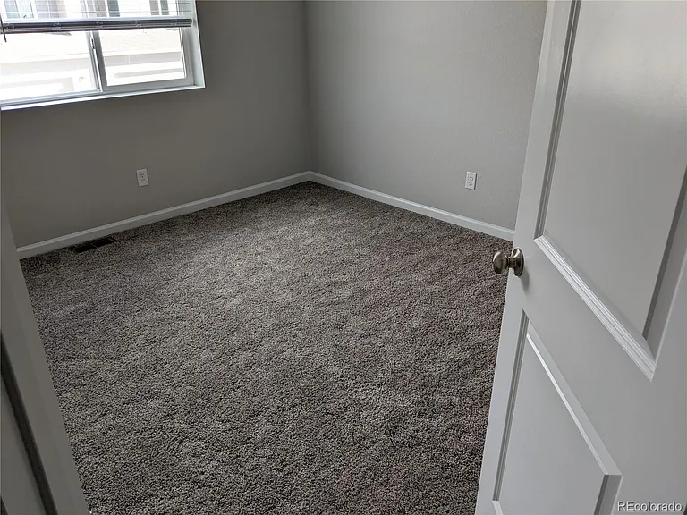 5331 Mountain Vista Hts — Photo 18