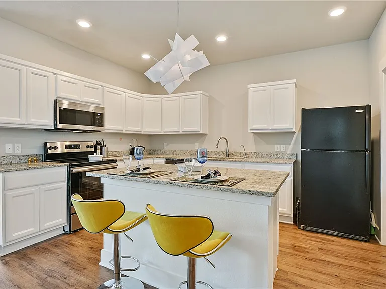 3903 W South Phillips Pkwy — Photo 5