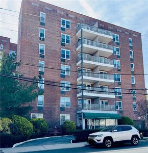 1296 Midland Avenue #A7, Yonkers, NY, 10704