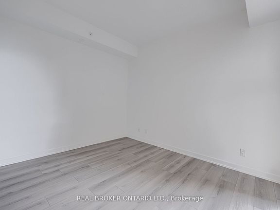 3rd image of 1787 Saint Clair Ave W #625