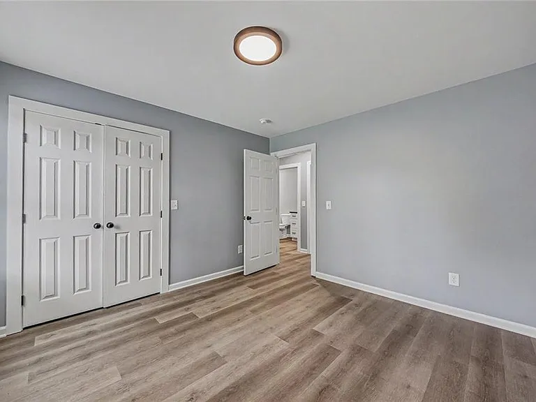 411 Hardy Ave SW — Photo 19