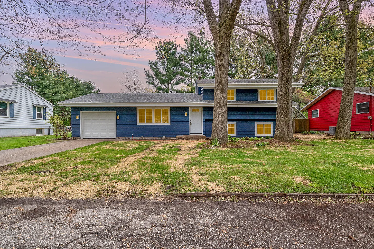 107 Park Ln photo 1