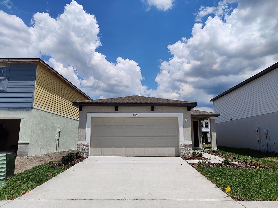 1st image of 3196 Fresno Pl
