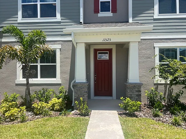 11525 Straits Way — Photo 3