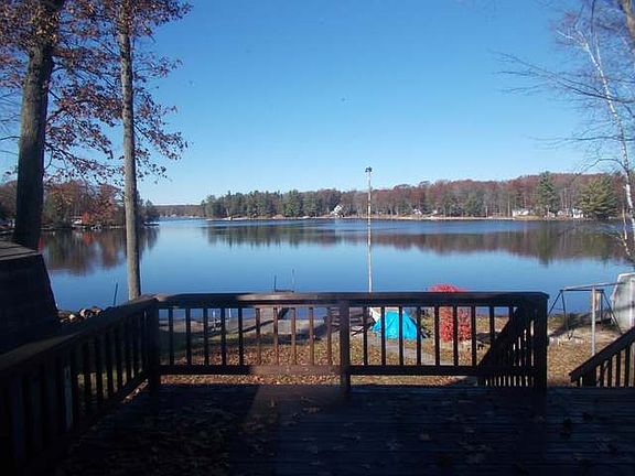 2nd image of 1327 Arbor Dr