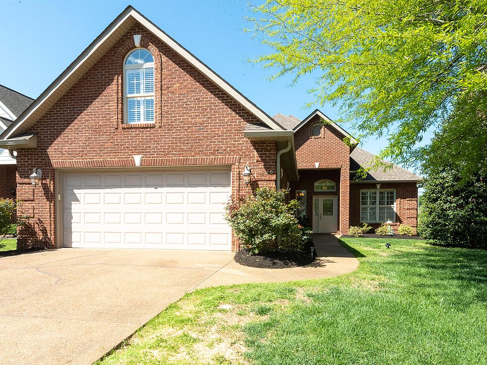 1st image of 209 Savannah Park Dr