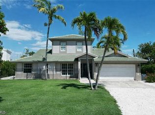 780 Beach Rd, Sanibel, FL 33957