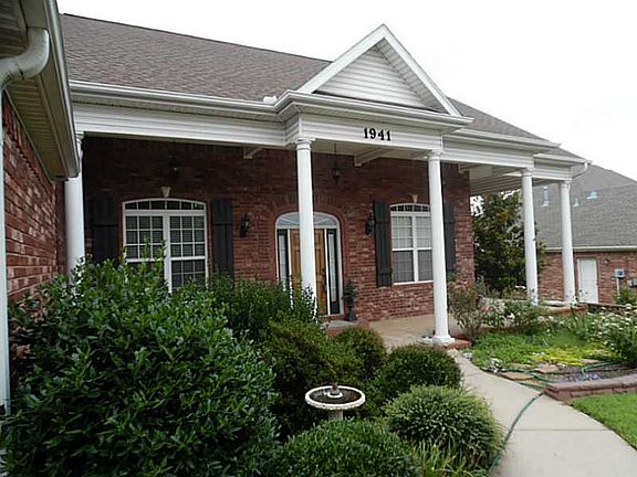 2nd image of 1941 N Colony Way