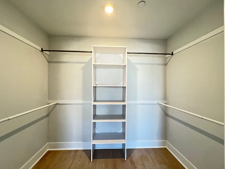 4140 W Girard Ave — Photo 9