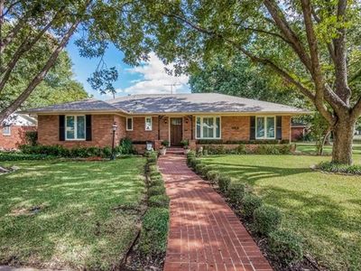 6908 Winchester St, Dallas, TX, 75231