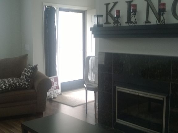 Livingroom1B
