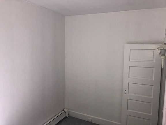 5th image of 67 Schubert St #1
