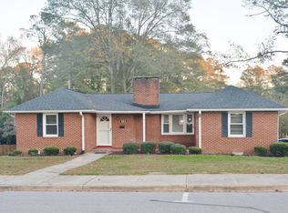 119 S Aiken St, Fuquay Varina, NC 27526