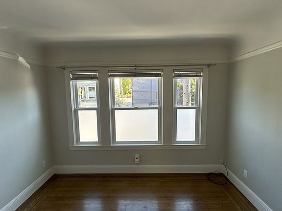 2nd image of 1530 20th St