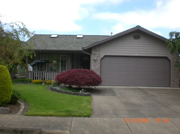 942 23rd Ct, Sweet Home, OR 97386