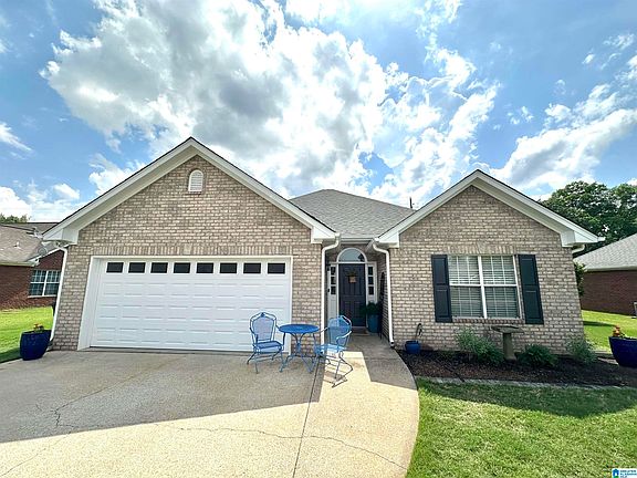 2nd image of 231 Hickory Point Ln