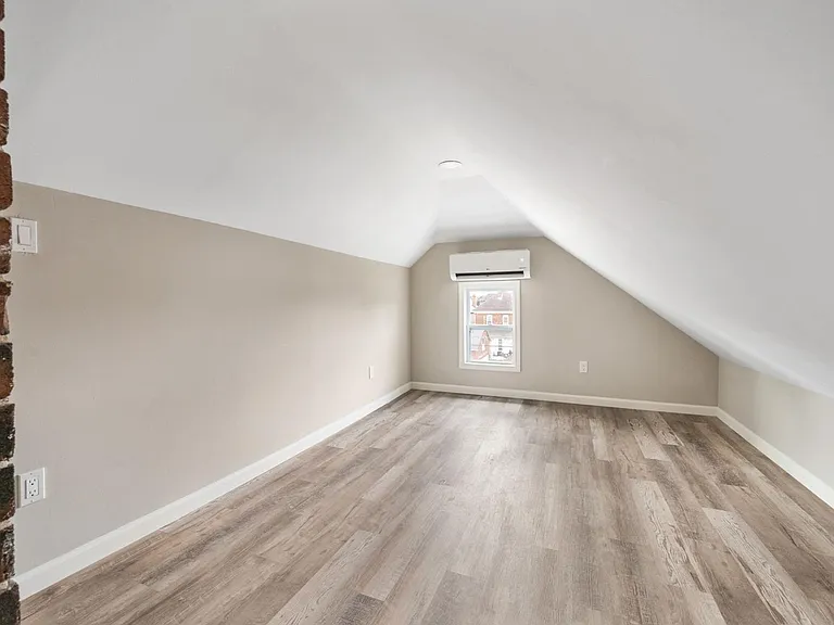 741 Sullivant Ave #C — Photo 18