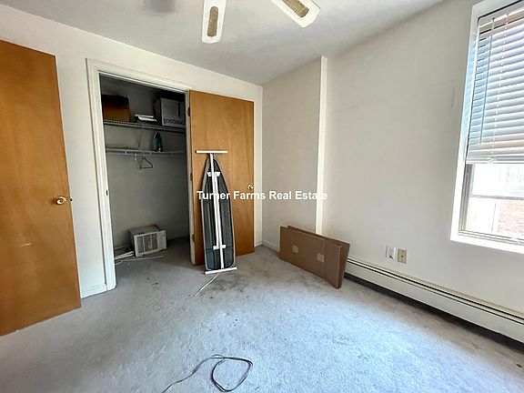 2nd image of 2036 Mass Ave #4R