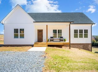 10528 Leesville Rd, Lynch Station, VA 24571