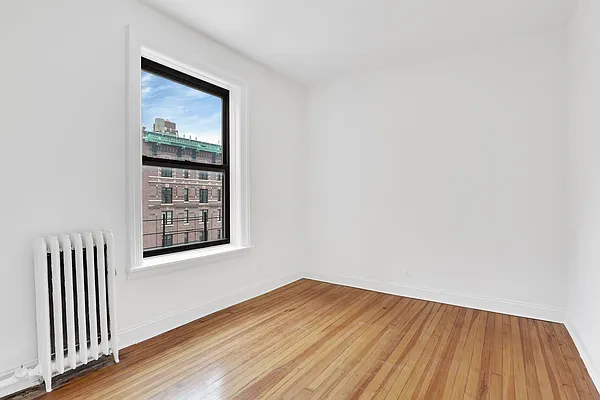 Rented by Cooper & Cooper Real Estate | media 14