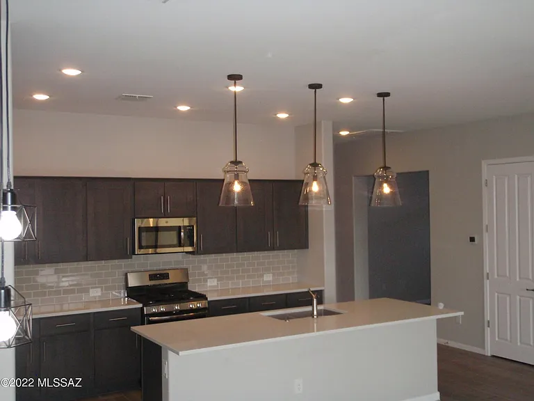 61123 E Flint Dr — Photo 8