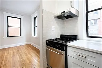 36 E Newton St #1 — Photo 2