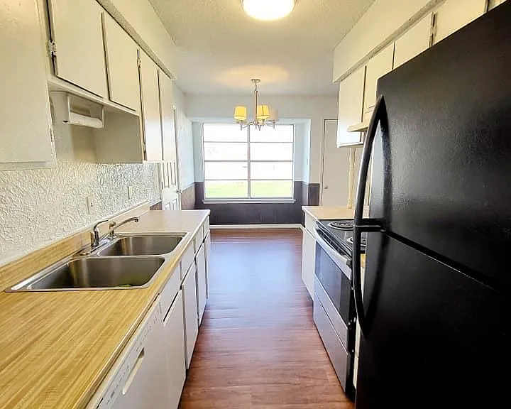 4016 Eastridge Dr — Photo 15
