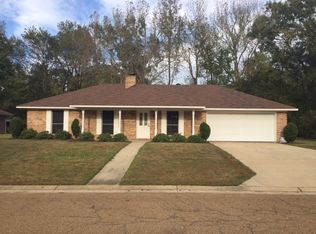 106 Dogwood Hill Dr, Florence, MS 39073
