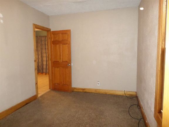 5th image of 1408 15th Ave
