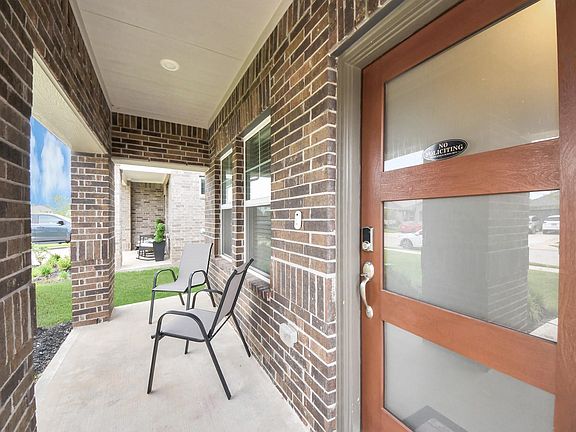 4th image of 14122 Greystone Terrace St