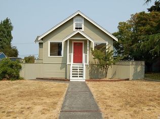 1735 W 6th St, Port Angeles, WA