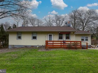 135 School House Rd, Lancaster, PA 17603