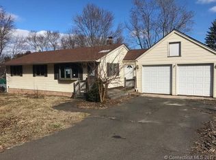 100 Ridgewood Rd, Middletown, CT 06457