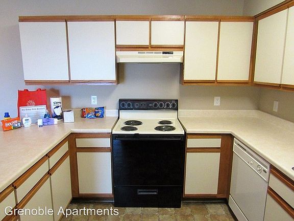 5th image of 14802 Normandy Blvd APT 4