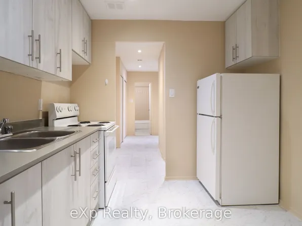 84 2nd St, Orangeville, ON