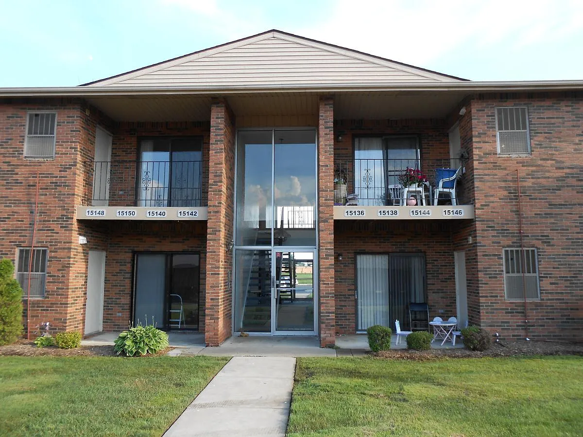 15148 Seagull Dr photo 1