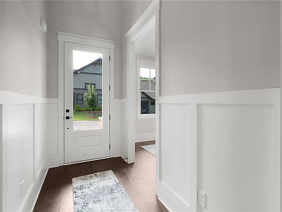 3rd image of 54 Villa Vis #7