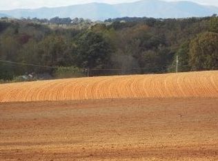 151 Snow Ridge Trl, Dobson, NC 27017