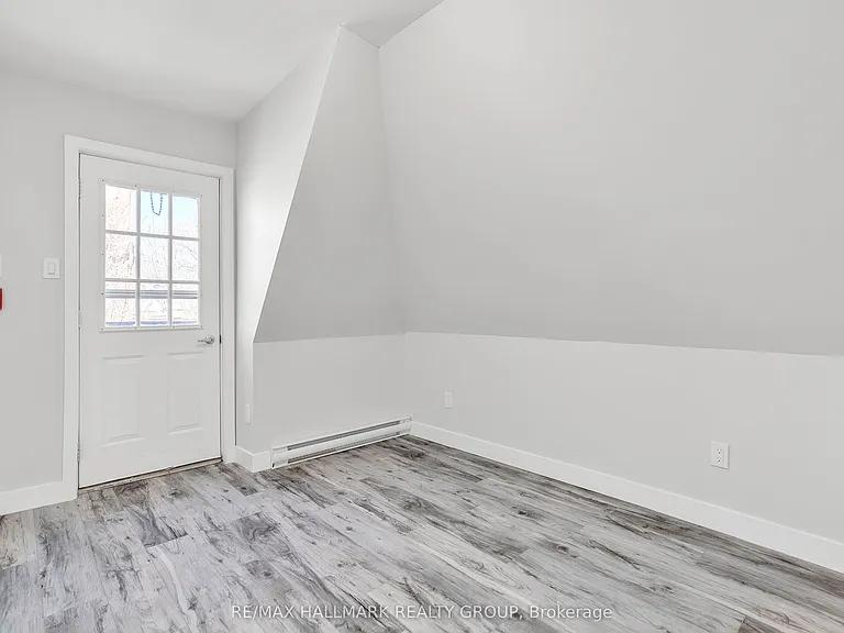 261 Somerset St E #5 — Photo 14
