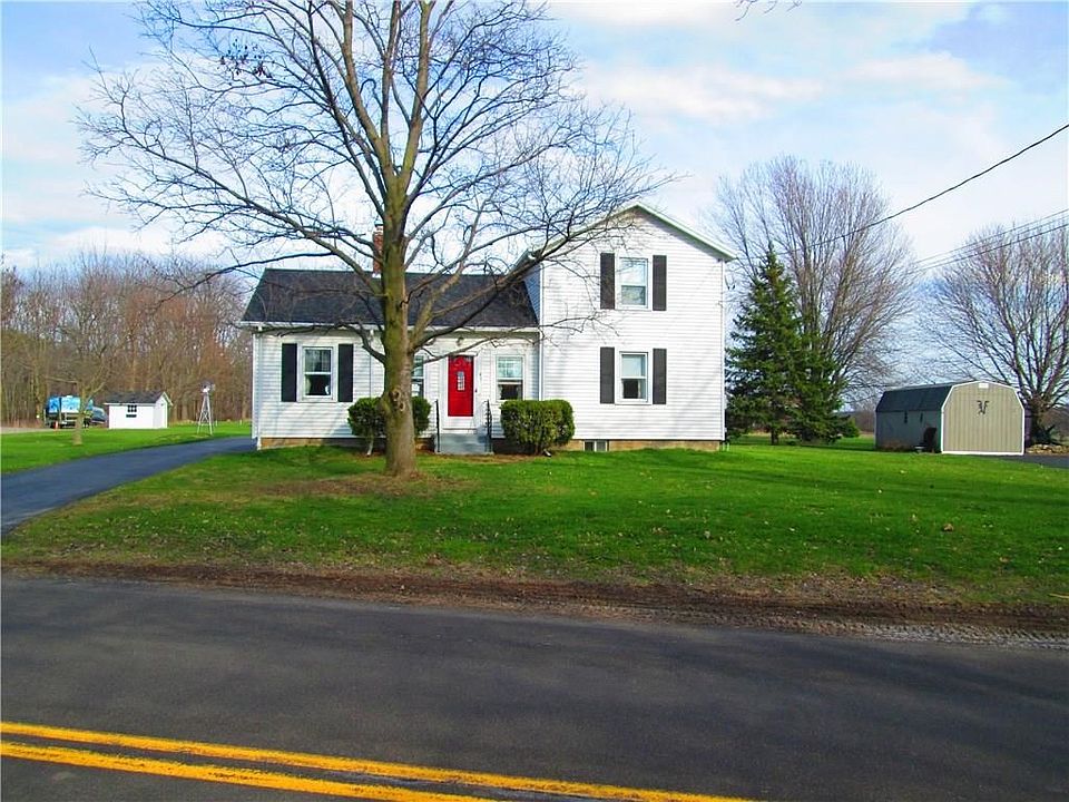2nd image of 43 Silver St