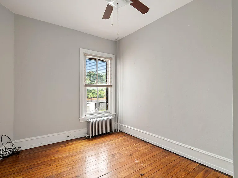 201 W Barnard St #3 — Photo 12