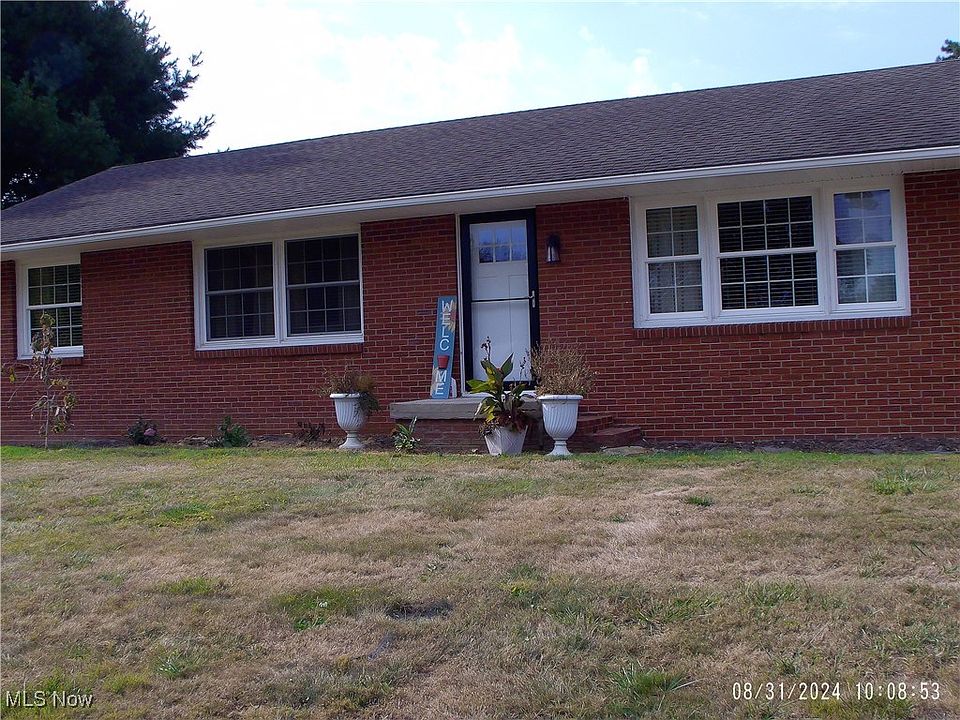 1st image of 700 Mar Sue Dr