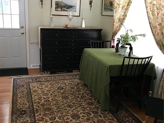 4th image of 24530 Elsmere Dr
